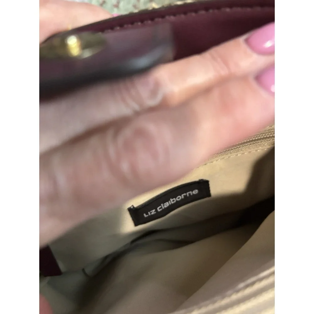 Liz Claiborne liz claiborne